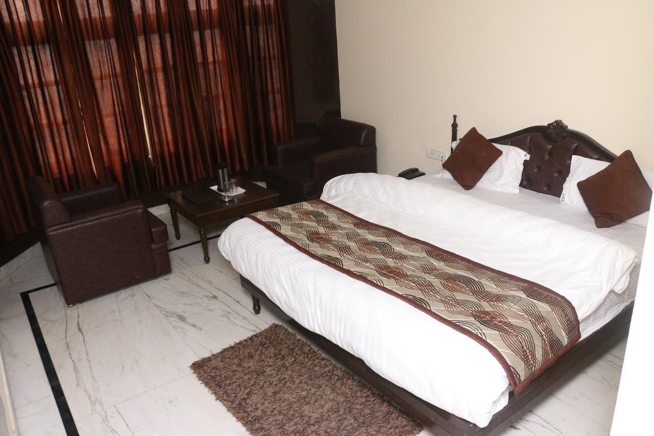 New Bharat Hotel Mussoorie Zewnętrze zdjęcie